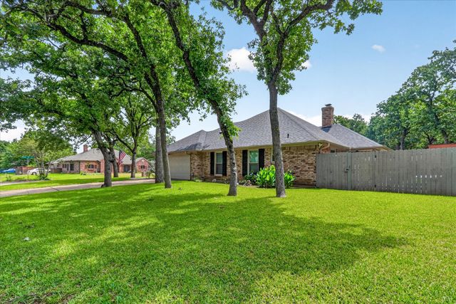 1000 Shady Hill Lane, Burleson, TX 76028