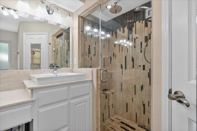 1000 Shady Hill Lane, Burleson, TX 76028