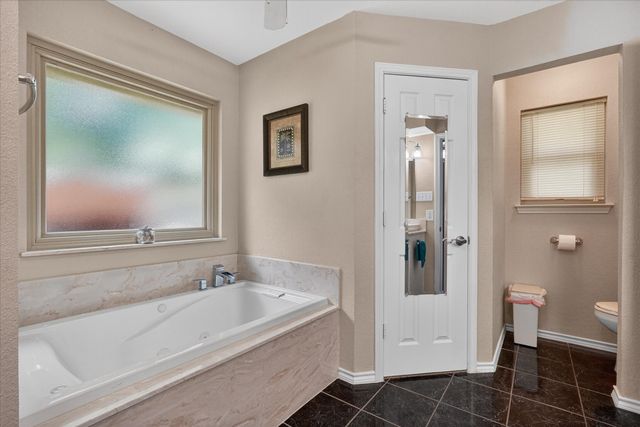 1000 Shady Hill Lane, Burleson, TX 76028