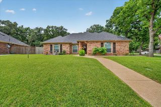 1000 Shady Hill Lane, Burleson, TX 76028