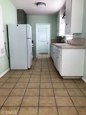 508 El Prado, Bakersfield, CA 93304