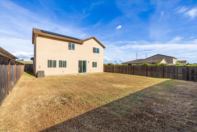 1370 Abrozo Way, Plumas Lake, CA 95961