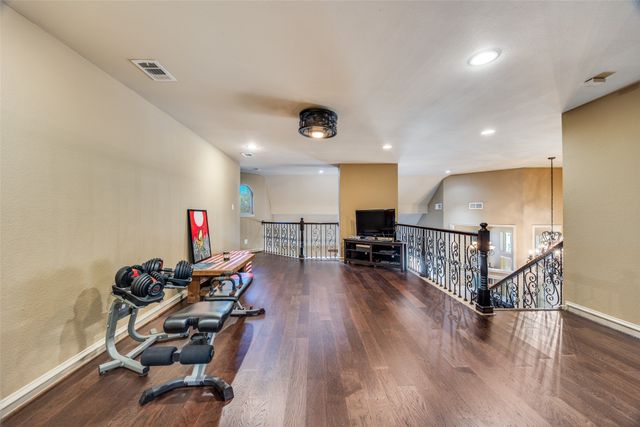 3807 Keystone Court, Carrollton, TX 75007