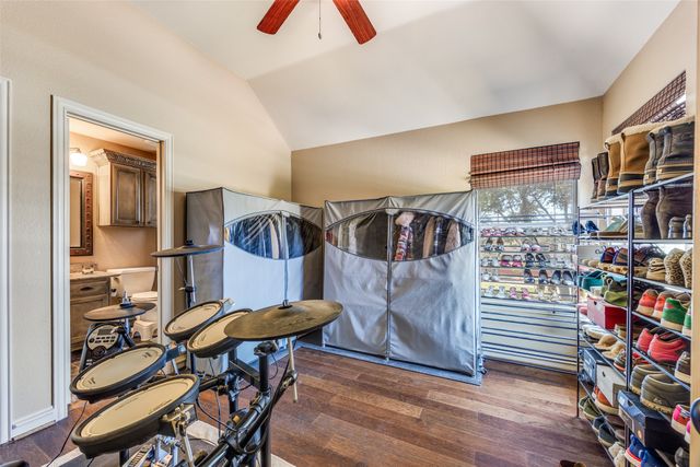 3807 Keystone Court, Carrollton, TX 75007