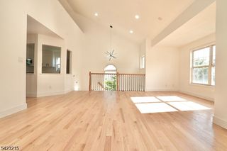 330 Winthrop Dr 330, Nutley Twp., NJ 07110