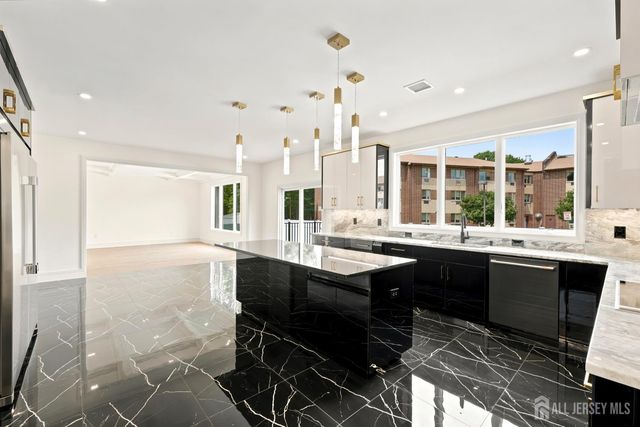 11 Gordon Avenue, Spotswood, NJ 08884