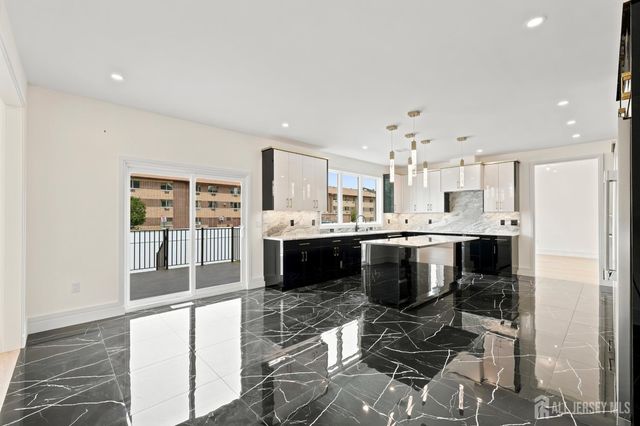 11 Gordon Avenue, Spotswood, NJ 08884