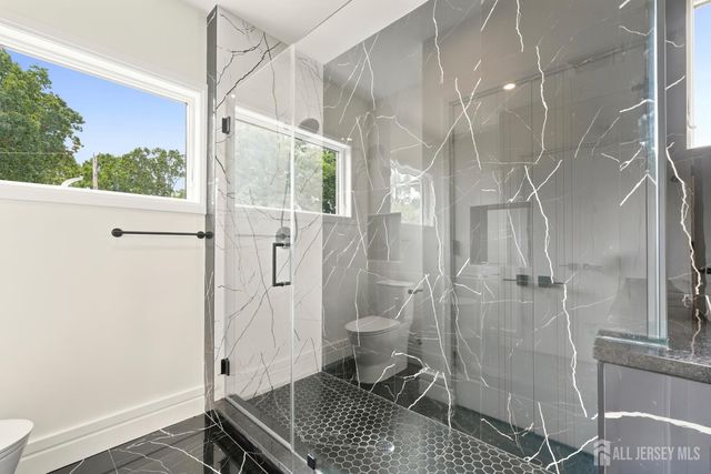 11 Gordon Avenue, Spotswood, NJ 08884
