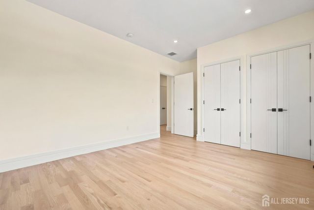 11 Gordon Avenue, Spotswood, NJ 08884