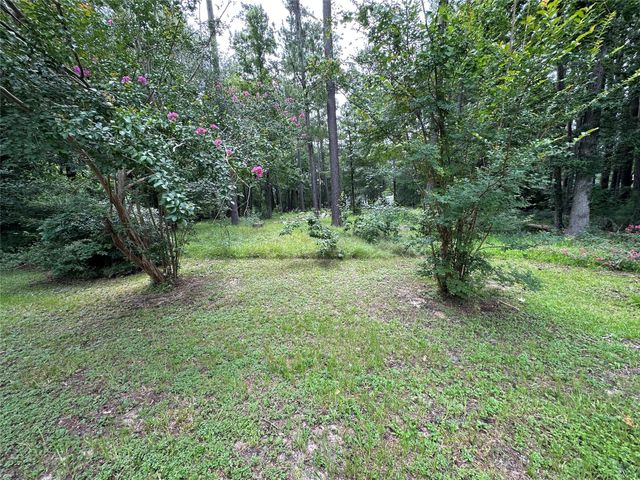 3779 Spring Drive, Huntsville, TX 77340
