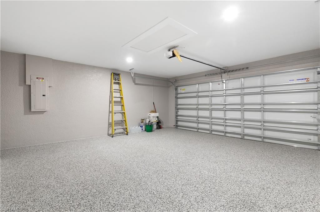 Image 26 of property listing at 1027 NW 19th ST, Cape Coral, FL 33993