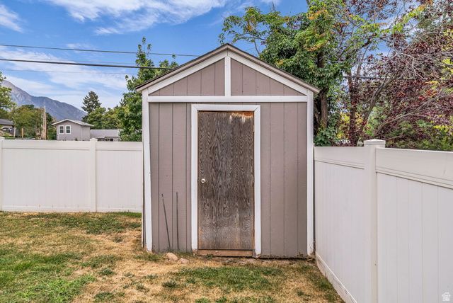 2180 E VIMONT AVE, Millcreek, UT 84109