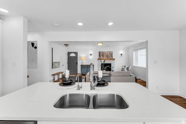 2180 E VIMONT AVE, Millcreek, UT 84109
