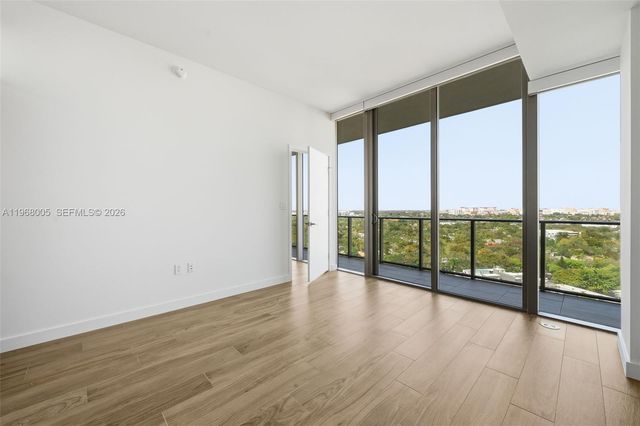 2678 Tigertail Avenue 1501, Miami, FL 33133