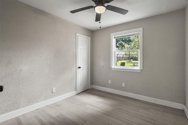 4755 Wilmington Street 6, Houston, TX 77033