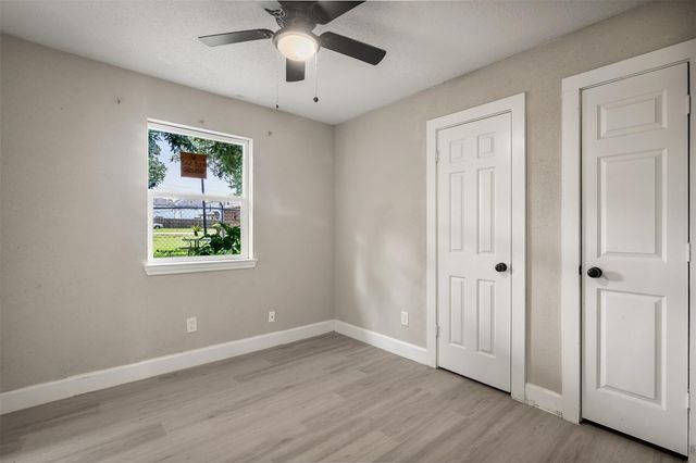 4755 Wilmington Street 6, Houston, TX 77033