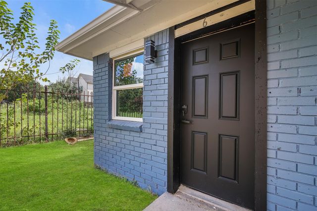 4755 Wilmington Street 6, Houston, TX 77033