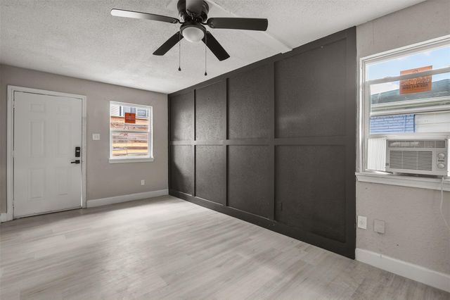 4755 Wilmington Street 6, Houston, TX 77033
