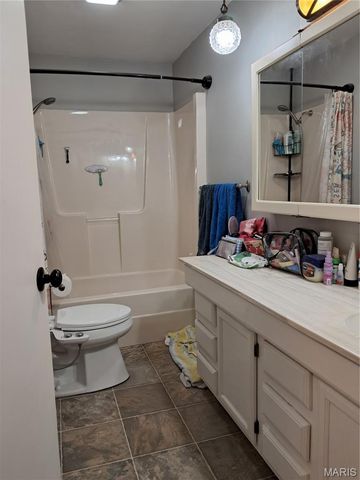8524 Lake Drive, Cedar Hill, MO 63016