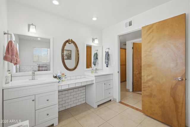 1299 E CANYON Street, Apache Junction, AZ 85119