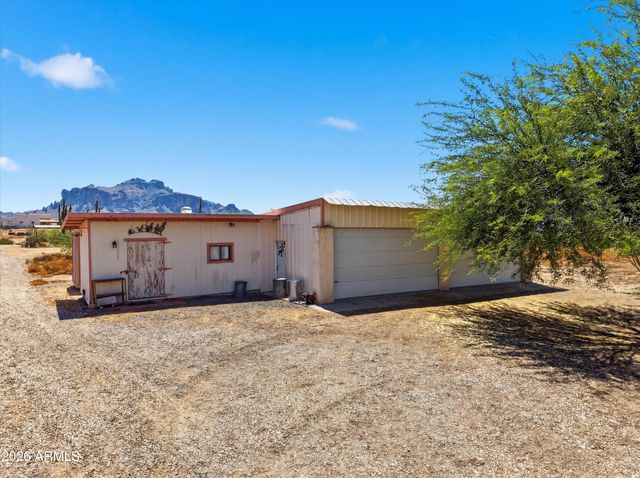 1299 E CANYON Street, Apache Junction, AZ 85119