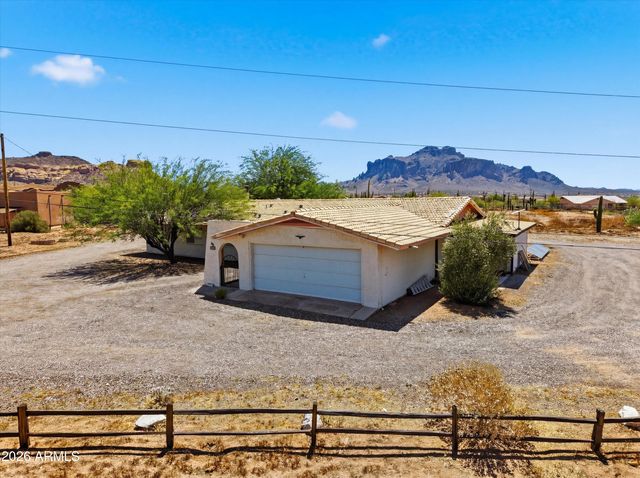 1299 E CANYON Street, Apache Junction, AZ 85119