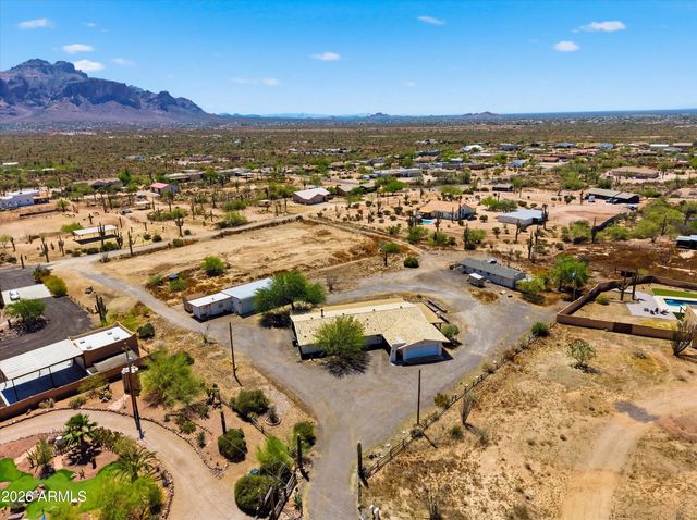 1299 E CANYON Street, Apache Junction, AZ 85119