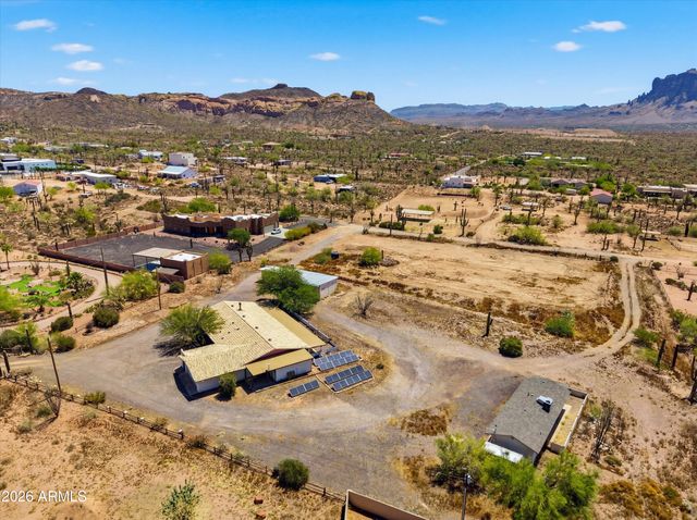 1299 E CANYON Street, Apache Junction, AZ 85119