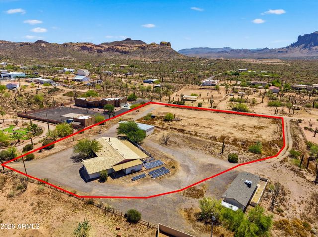 1299 E CANYON Street, Apache Junction, AZ 85119