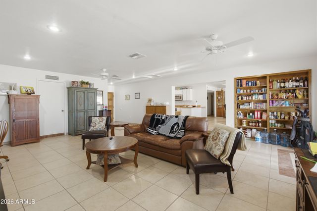 1299 E CANYON Street, Apache Junction, AZ 85119