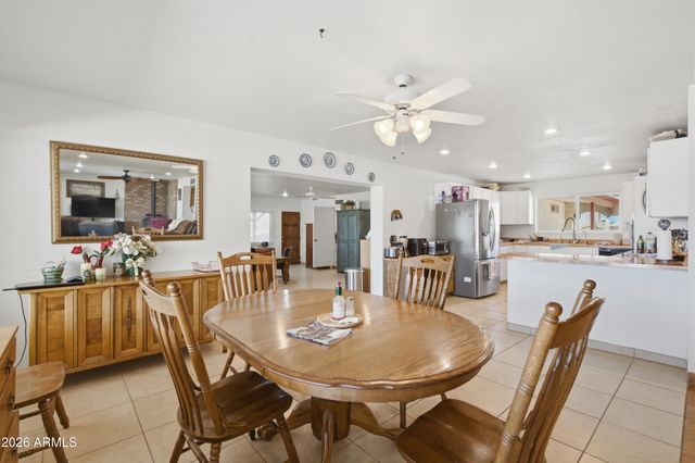 1299 E CANYON Street, Apache Junction, AZ 85119