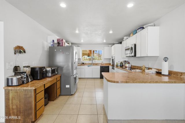 1299 E CANYON Street, Apache Junction, AZ 85119