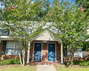 2738 W Tharpe Street, Tallahassee, FL 32303