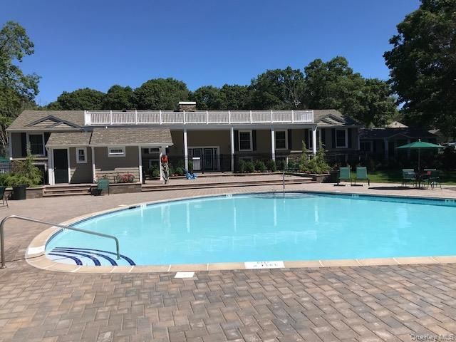 8 Hygate Place 807A, Coram, NY 11727