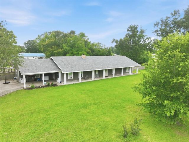 7606 Tangueray Road, Lake Charles, LA 70607