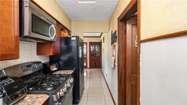 27 Shafter Street, Providence, RI 02909