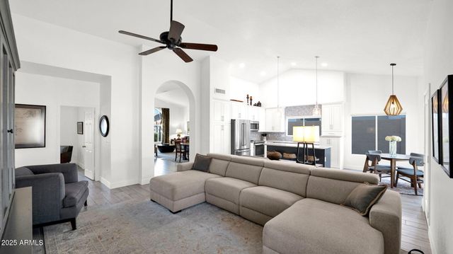 4135 E Milton Drive, Cave Creek, AZ 85331