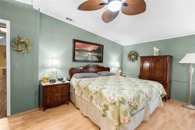 5522 MANDAN STREET, Zephyrhills, FL 33542