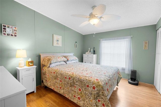 5522 MANDAN STREET, Zephyrhills, FL 33542