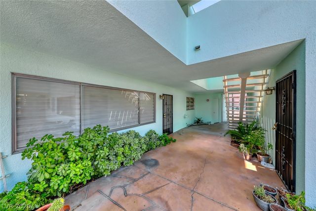 1700 Rexford Drive 104, Las Vegas, NV 89104