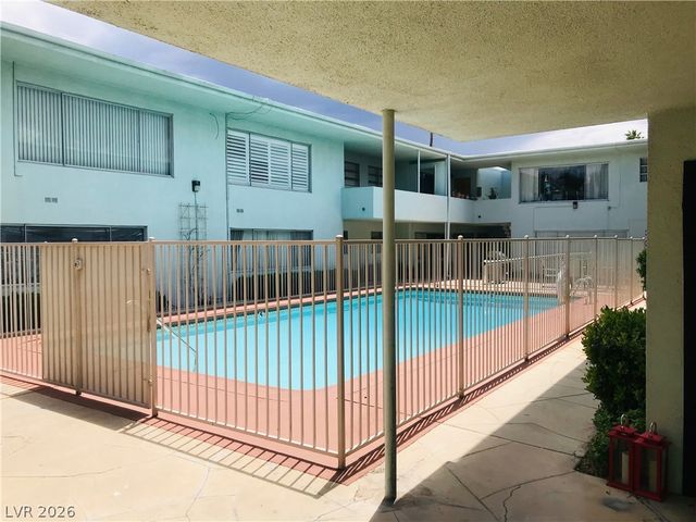 1700 Rexford Drive 104, Las Vegas, NV 89104