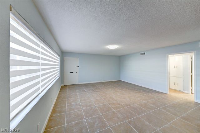 1700 Rexford Drive 104, Las Vegas, NV 89104