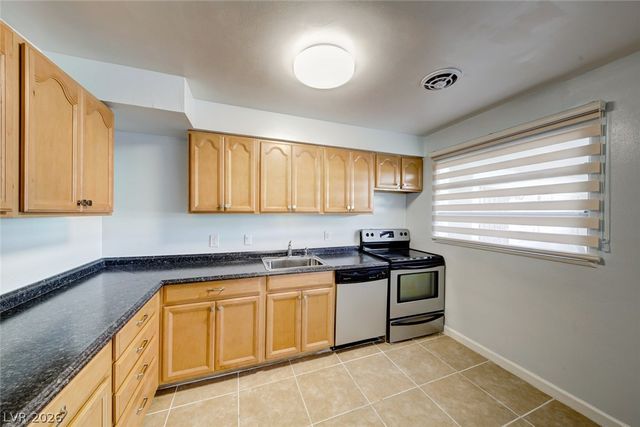 1700 Rexford Drive 104, Las Vegas, NV 89104