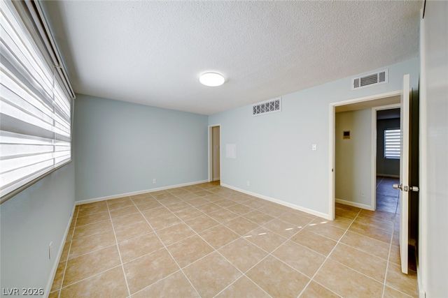 1700 Rexford Drive 104, Las Vegas, NV 89104