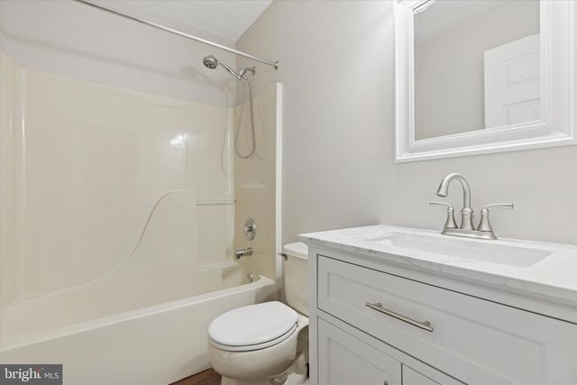 270 DEER RUN CT, Royersford, PA 19468