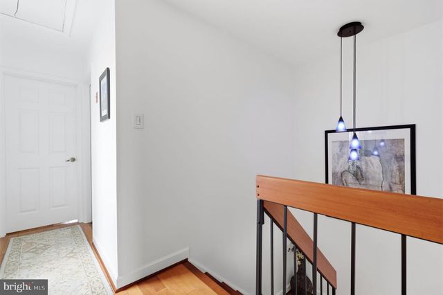 253 SEQUOIA DR, Newtown, PA 18940