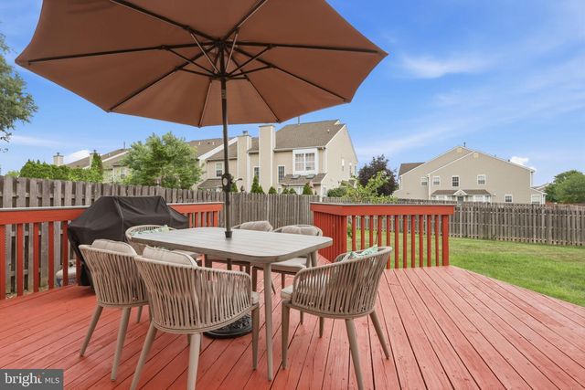 253 SEQUOIA DR, Newtown, PA 18940