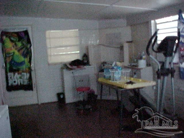 6450 Maddox Rd, Milton, FL 32570