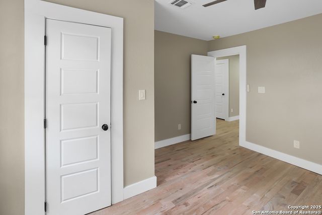 926 Nolan St, San Antonio, TX 78202