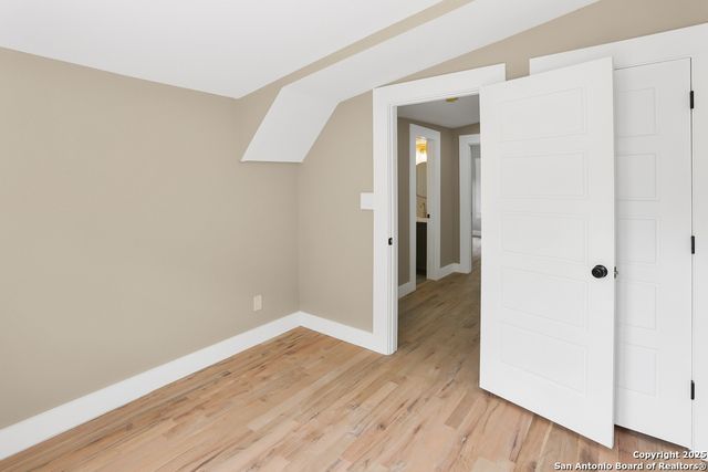 926 Nolan St, San Antonio, TX 78202